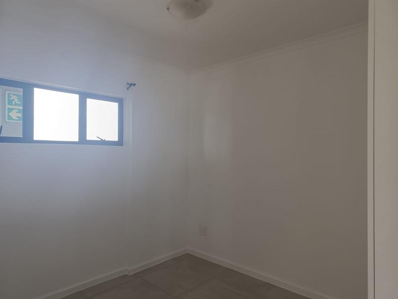 To Let 2 Bedroom Property for Rent in Rivergate Western Cape